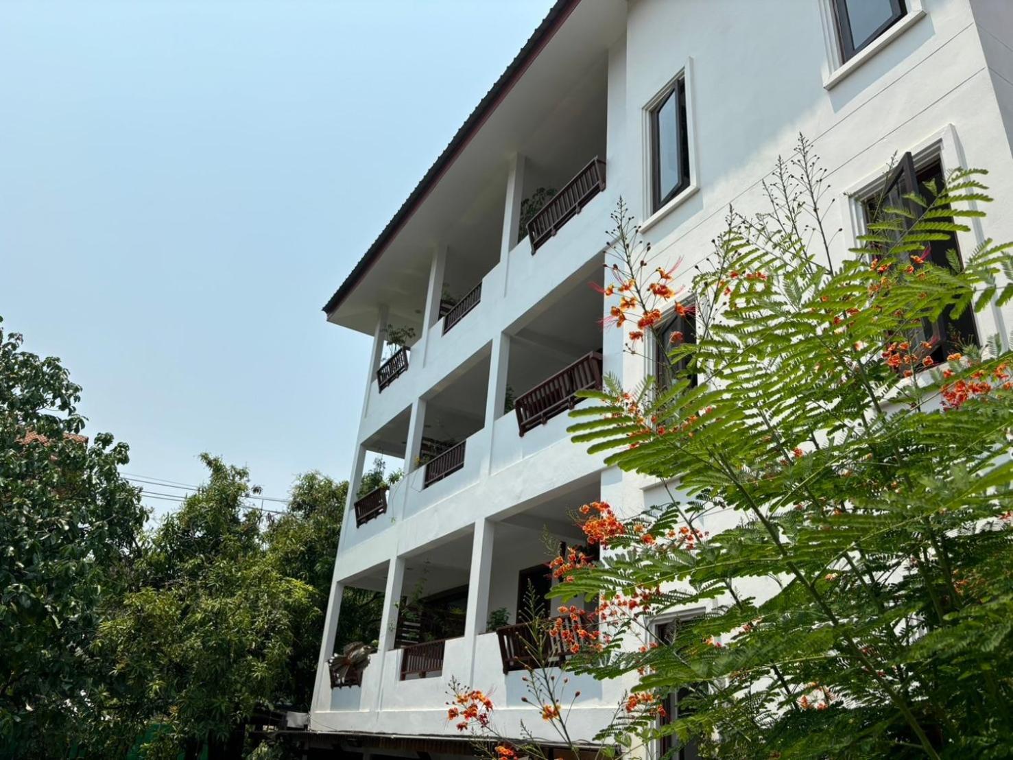 Yindee Stylish Guesthouse Chiang Mai Exteriör bild