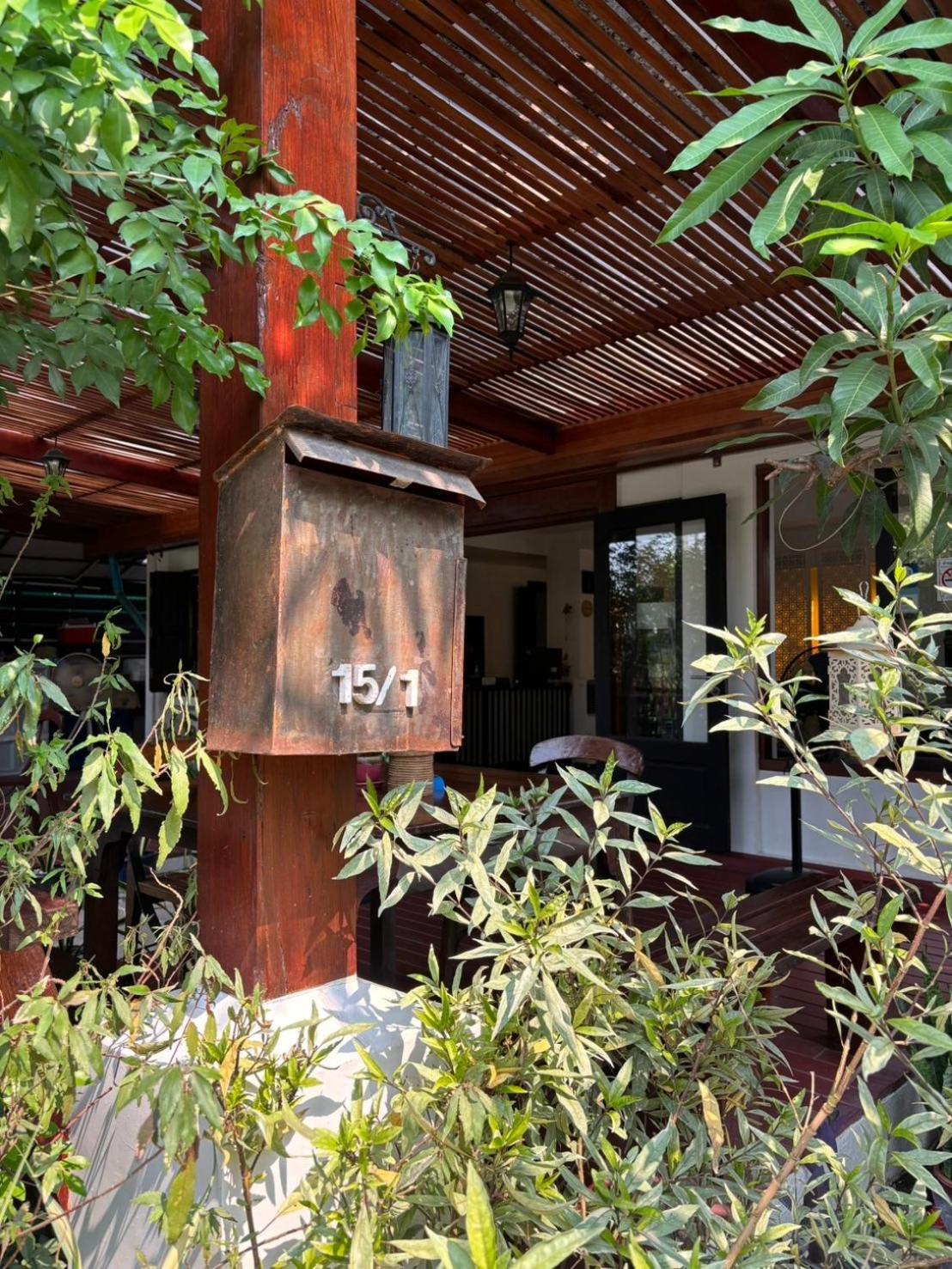 Yindee Stylish Guesthouse Chiang Mai Exteriör bild