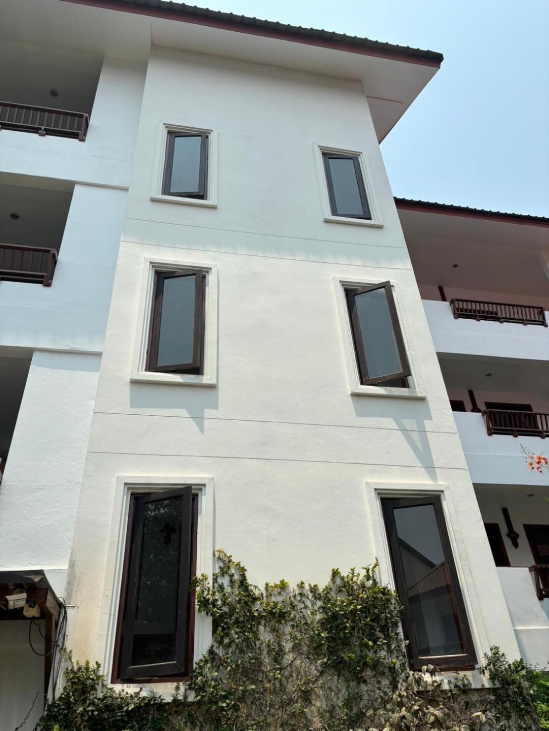 Yindee Stylish Guesthouse Chiang Mai Exteriör bild