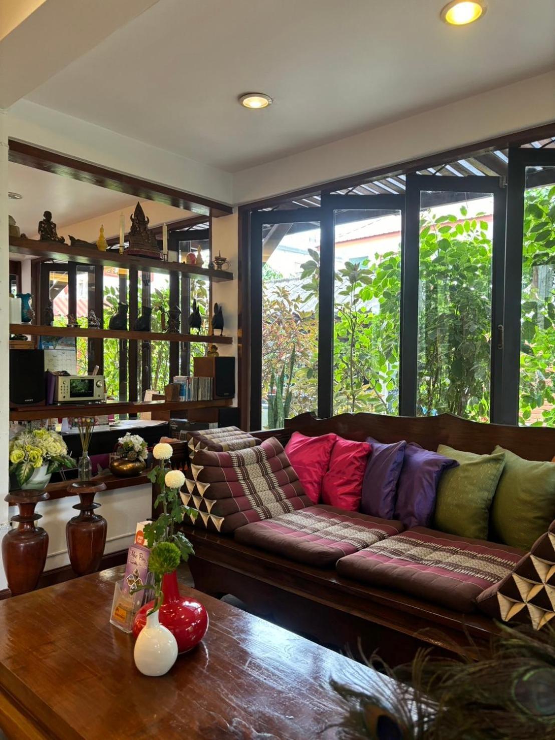Yindee Stylish Guesthouse Chiang Mai Exteriör bild