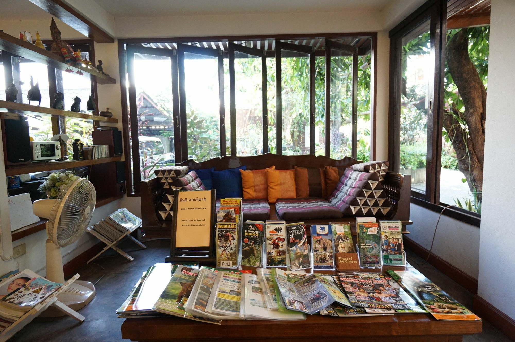 Yindee Stylish Guesthouse Chiang Mai Exteriör bild