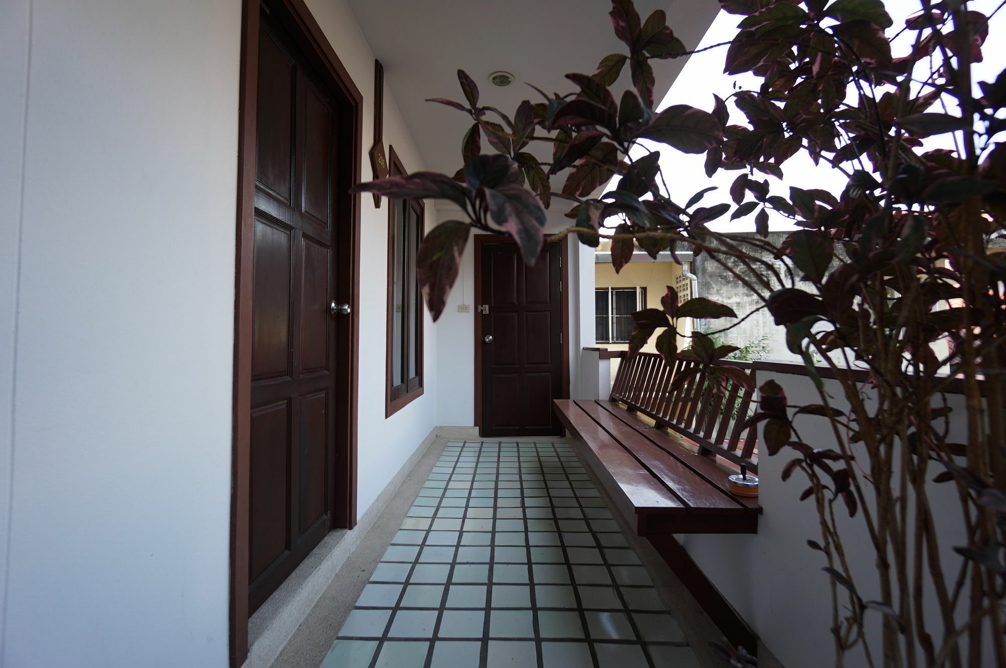 Yindee Stylish Guesthouse Chiang Mai Exteriör bild