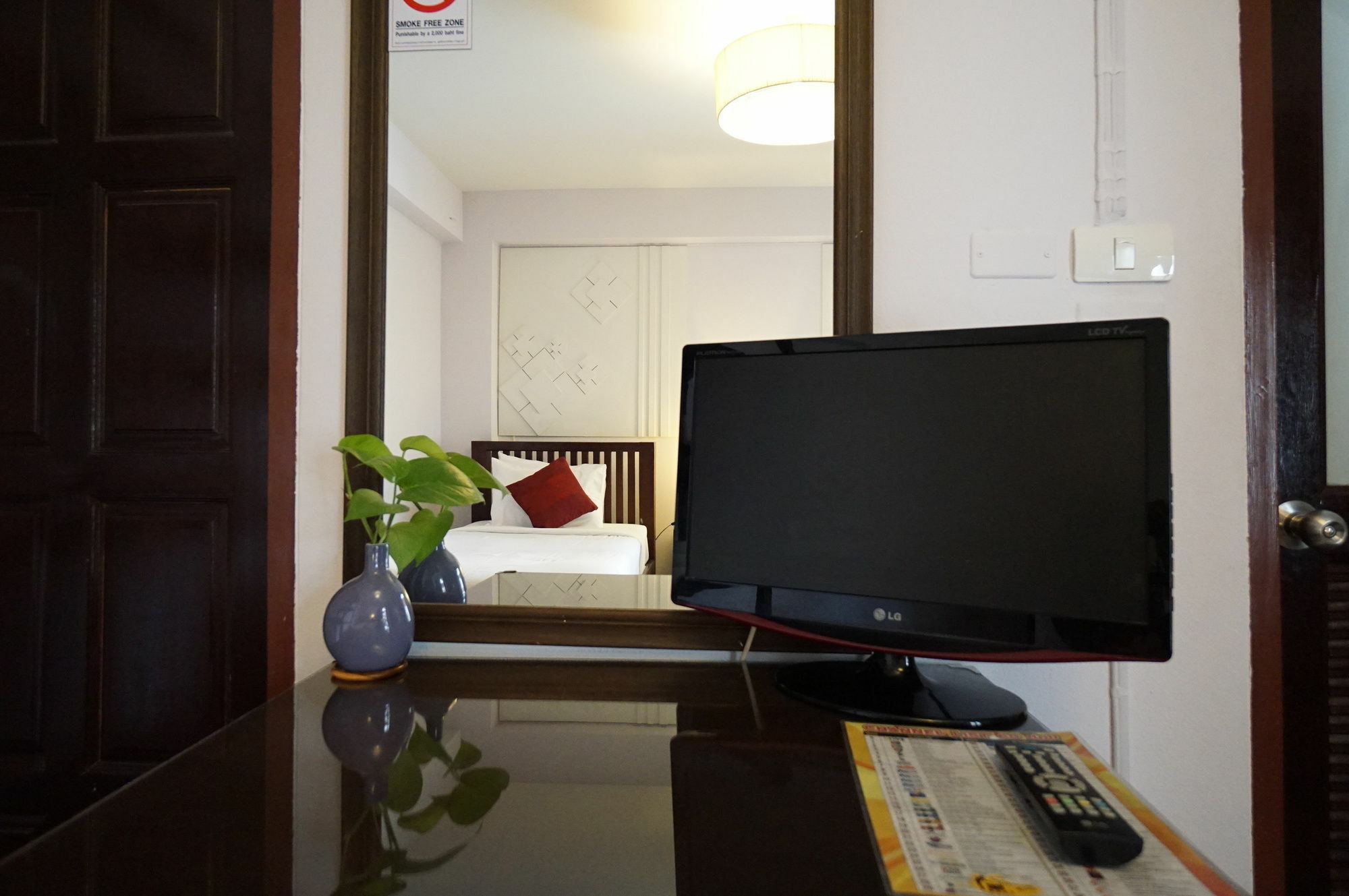 Yindee Stylish Guesthouse Chiang Mai Exteriör bild
